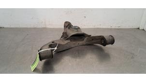 Begagnade Främre gaffelben, höger Mercedes Sprinter 3,5t (907.6/910.6) 317 CDI 2.0 D RWD Pris € 96,80 Inklusive moms erbjuds av Autohandel Didier