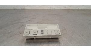 Używane Oswietlenie wewnetrzne przód MAN TGE 2.0 TDI Cena € 30,25 Z VAT oferowane przez Autohandel Didier