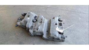 Begagnade AdBlue-tank Mercedes Vito (447.6) 1.7 110 CDI 16V Pris € 532,40 Inklusive moms erbjuds av Autohandel Didier