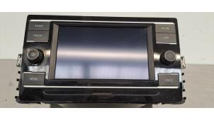 Begagnade Radio Volkswagen Crafter (SY) 2.0 TDI FWD Pris € 1.331,00 Inklusive moms erbjuds av Autohandel Didier