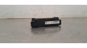 Używane Sterownik ESP Citroen C5 Aircross I (A4/AC/AJ/AR) 1.6 Hybrid 225 16V Cena € 96,80 Z VAT oferowane przez Autohandel Didier