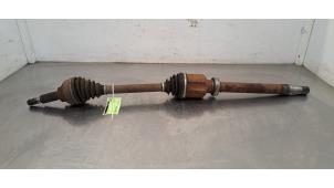 Używane Os napedowa prawy przód Ford Transit 2.0 TDCi 16V Eco Blue 170 Cena € 199,65 Z VAT oferowane przez Autohandel Didier