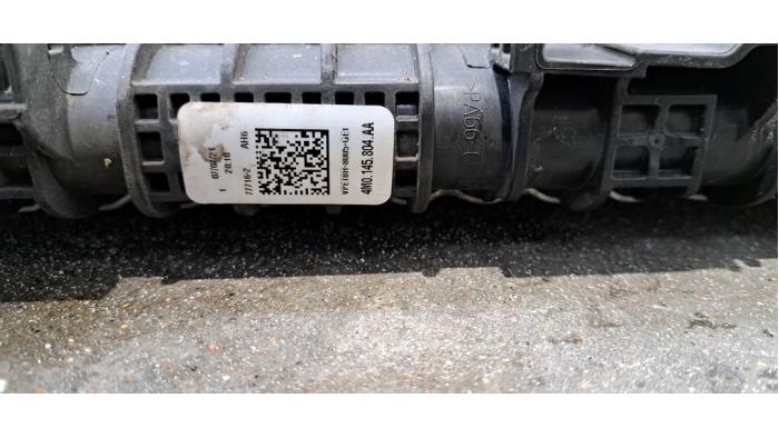 Kylare från en Audi A6 Avant (C8) 2.0 35 TDI Mild hybrid 2021