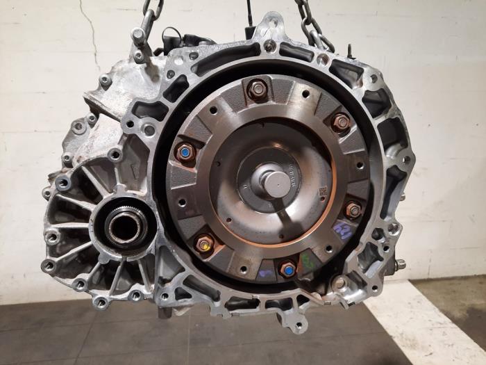 Versnellingsbak van een Land Rover Discovery Sport (LC) 2.0 TD4 150 16V 2018