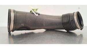 Gebruikte Aanzuigslang Lucht BMW X3 (F25) xDrive30d 24V Prijs € 30,25 Inclusief btw aangeboden door Autohandel Didier