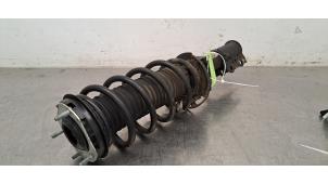 Begagnade Stötdämpare, vänster fram Ford Fiesta 7 1.5 TDCi 85 Pris € 133,10 Inklusive moms erbjuds av Autohandel Didier