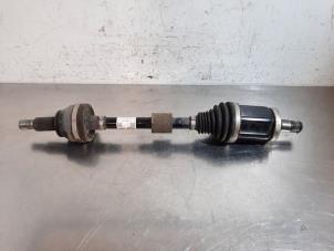 Begagnade Drivaxel, vänster bak Landrover Range Rover Evoque II (LZC/LZS/LZH) Pris € 363,00 Inklusive moms erbjuds av Autohandel Didier