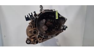 Begagnade Växellåda Opel Movano 2.2 D 165 Pris € 2.480,50 Inklusive moms erbjuds av Autohandel Didier