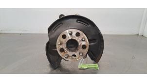 Gebruikte Fusee links-achter Toyota Corolla Touring Sport (E21/EH1) Prijs € 163,35 Inclusief btw aangeboden door Autohandel Didier