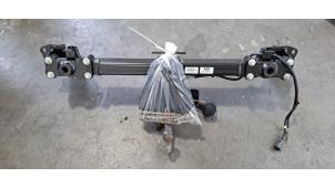 Gebruikte Trekhaak Landrover Defender II Prijs € 532,40 Inclusief btw aangeboden door Autohandel Didier