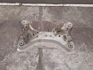 Gebruikte Subframe Renault Trafic (1FL/2FL/3FL/4FL) 2.0 dCi 16V 145 Prijs € 199,65 Inclusief btw aangeboden door Autohandel Didier