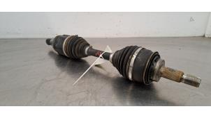 Begagnade Drivaxel, höger fram Toyota Land Cruiser (J15) 2.8 D-4D 16V Pris € 332,75 Inklusive moms erbjuds av Autohandel Didier