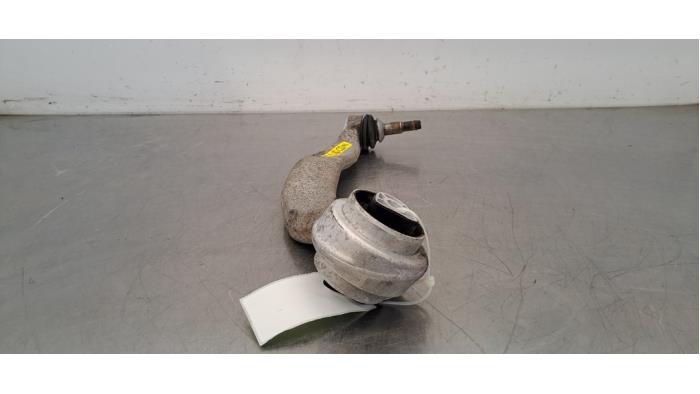 Främre gaffelben, höger från en BMW 6 serie Gran Turismo (G32) 620d 2.0 TwinPower Turbo 16V 2019