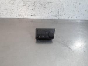 Begagnade Ljusbrytare Fiat Ducato (250) 2.2 D 180 Multijet 3 Pris € 54,45 Inklusive moms erbjuds av Autohandel Didier