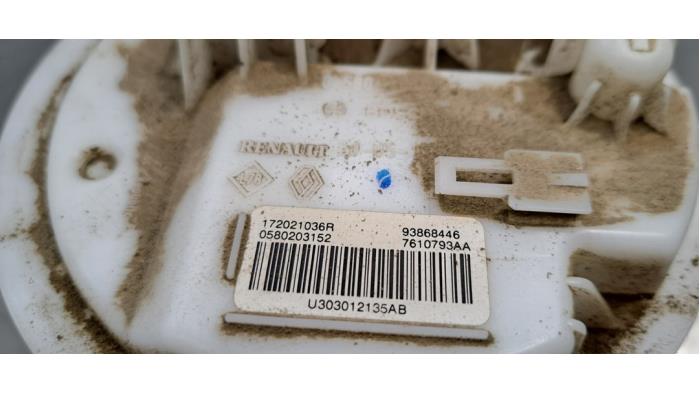 Elektrisk bränslepump från en Renault Trafic (1FL/2FL/3FL/4FL) 1.6 dCi Twin Turbo 2019