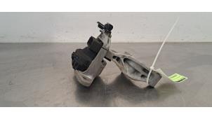 Gebruikte Motorrubber Renault Trafic (1FL/2FL/3FL/4FL) 1.6 dCi 95 Prijs € 36,30 Inclusief btw aangeboden door Autohandel Didier