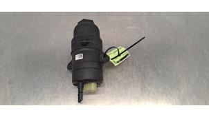 Używane Filtr paliwa Opel Movano 2.2 D 165 Cena € 48,40 Z VAT oferowane przez Autohandel Didier