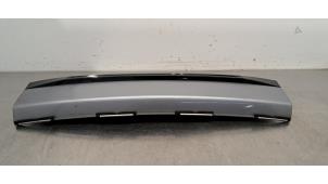 Gebruikte kofferdeksel bekleding Peugeot 2008 (UD/UK/UR/US/UX) 1.5 BlueHDi 130 Prijs € 199,65 Inclusief btw aangeboden door Autohandel Didier