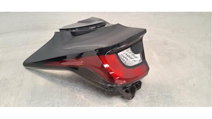 Tylne swiatlo pozycyjne lewe z Toyota Yaris IV (P21/PA1/PH1) 1.5 12V Hybrid 115 2025