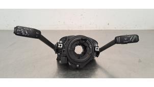 Gebruikte Combischakelaar Stuurkolom Volkswagen Polo VI (AW1) 1.0 12V BlueMotion Technology Prijs € 66,55 Inclusief btw aangeboden door Autohandel Didier