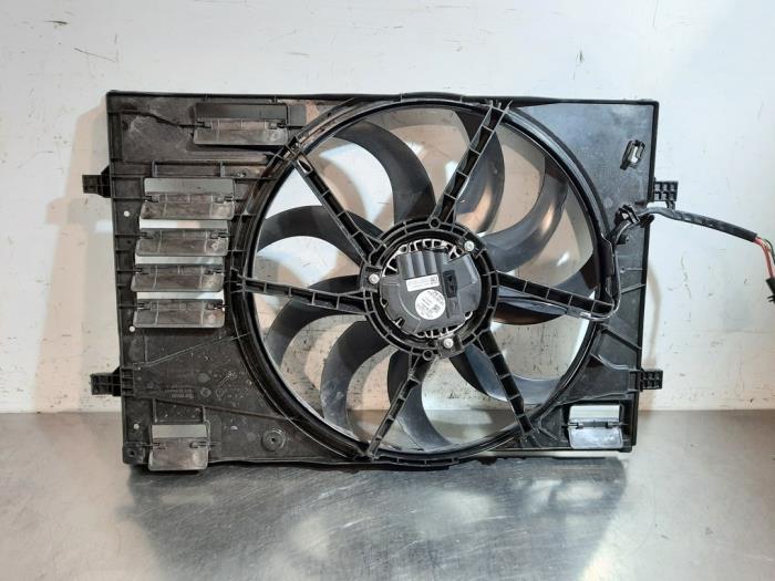 Koelvin van een Audi A1 City Carver (GBH) 1.5 35 TFSI 16V 2021