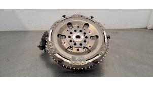 Gebruikte Dynamo Volvo XC60 II (UZ) 2.0 T8 16V Hybrid AWD Prijs € 332,75 Inclusief btw aangeboden door Autohandel Didier