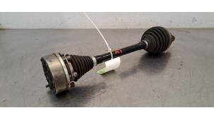 Gebruikte Aandrijfas links-voor Audi A3 Sportback (8YA) 2.0 30 TDI 16V Prijs € 163,35 Inclusief btw aangeboden door Autohandel Didier