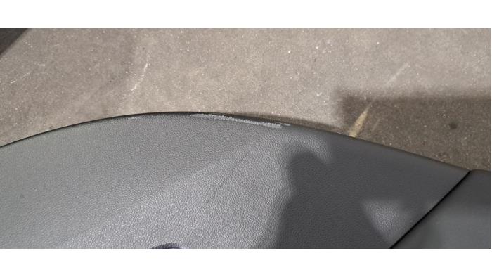 Bekleding Set (compleet) van een Renault Arkana (RJLL) 1.6 E-Tech 145 16V 2024