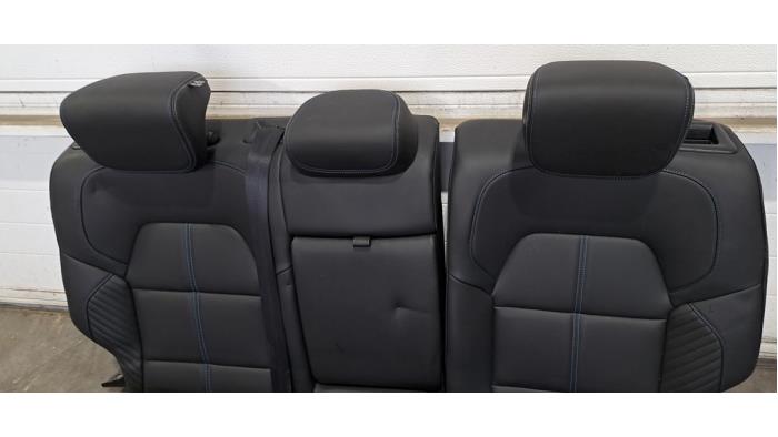 Bekleding Set (compleet) van een Renault Arkana (RJLL) 1.6 E-Tech 145 16V 2024