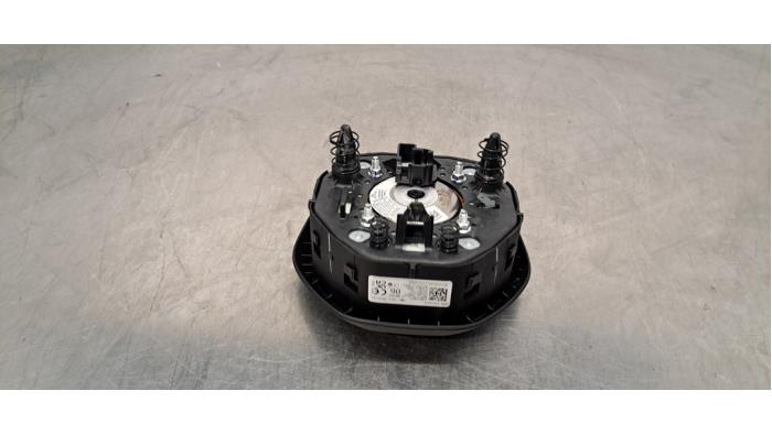 Airbag links (Stuur) van een Renault Arkana (RJLL) 1.6 E-Tech 145 16V 2024