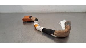 Gebruikte HV kabel (hoog voltage) Renault Arkana (RJLL) 1.6 E-Tech 145 16V Prijs € 199,65 Inclusief btw aangeboden door Autohandel Didier