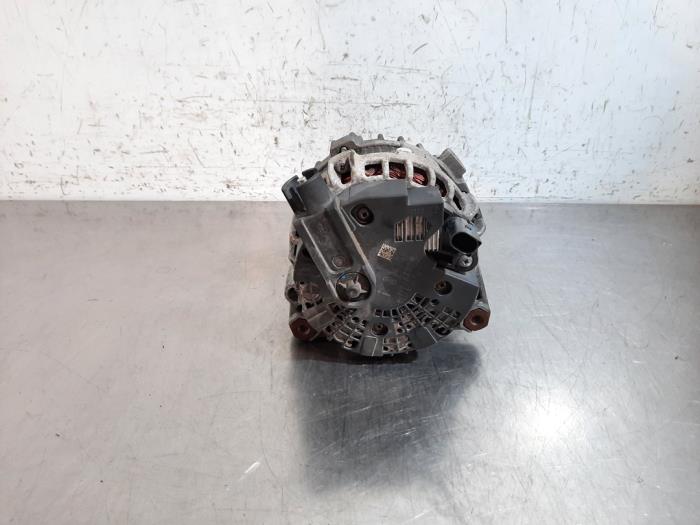 Dynamo från en Land Rover Discovery Sport (LC) 2.0 TD4 150 16V 2018