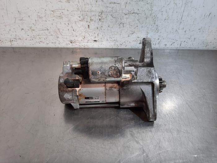 Rozrusznik z Land Rover Discovery Sport (LC) 2.0 TD4 150 16V 2018