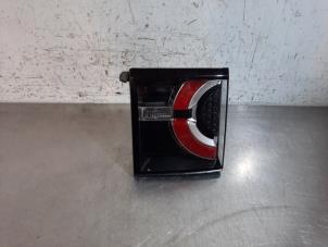 Gebruikte Achterlicht rechts Landrover Discovery Sport (LC) 2.0 TD4 150 16V Prijs € 133,10 Inclusief btw aangeboden door Autohandel Didier