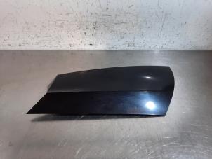 Gebruikte Carrosserielijst Landrover Discovery Sport (LC) 2.0 TD4 150 16V Prijs € 36,30 Inclusief btw aangeboden door Autohandel Didier