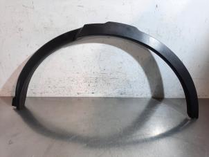 Gebruikte Wielrand achter Landrover Discovery Sport (LC) 2.0 TD4 150 16V Prijs op aanvraag aangeboden door Autohandel Didier