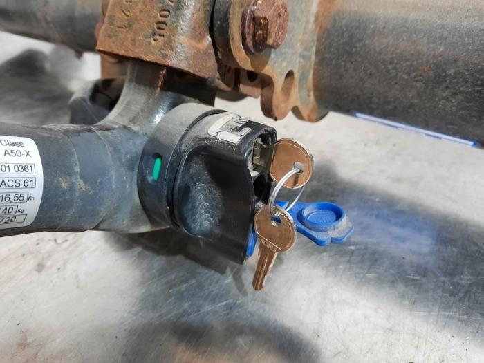 Dragkrok från en Land Rover Discovery Sport (LC) 2.0 TD4 150 16V 2018