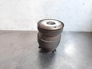 Begagnade Luftfjäder Mercedes C Estate (S205) C-350 e 2.0 16V Pris € 163,35 Inklusive moms erbjuds av Autohandel Didier