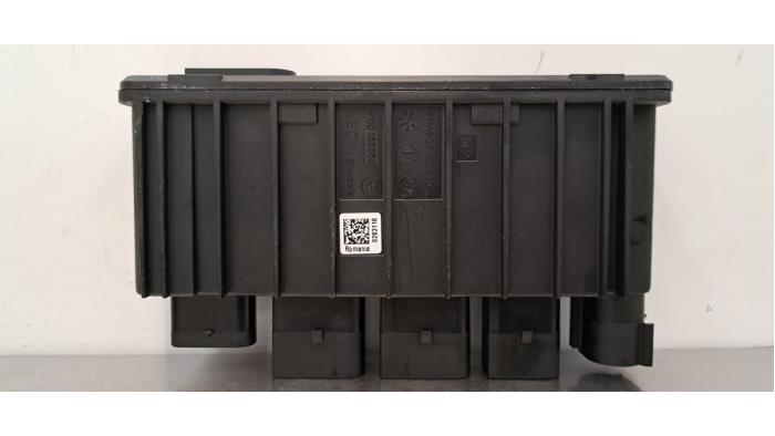 Verdeler Ontsteking van een MINI Mini (F55) 1.5 12V One 2021