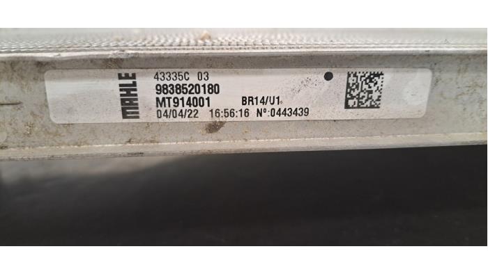 Radiateur van een Citroën C5 Aircross I (A4/AC/AJ/AR) 1.5 Blue HDi 130 16V 2023