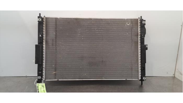 Radiateur van een Citroën C5 Aircross I (A4/AC/AJ/AR) 1.5 Blue HDi 130 16V 2023