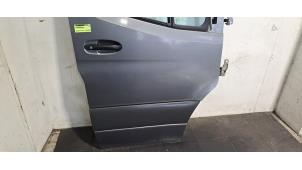 Begagnade Framdörr, 4-dörrars, höger Mercedes Sprinter 3,5t (907.6/910.6) 315 CDI 2.0 D RWD Pris € 665,50 Inklusive moms erbjuds av Autohandel Didier