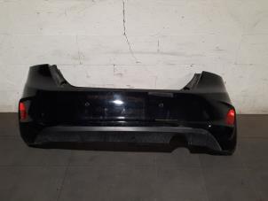 Begagnade Bakre stötfångare Ford Fiesta 7 Pris € 399,30 Inklusive moms erbjuds av Autohandel Didier