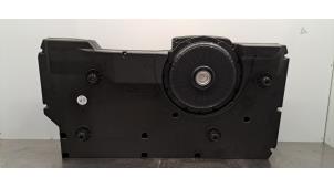 Begagnade Bashögtalare Porsche Macan (XA) Pris på förfrågan erbjuds av Autohandel Didier