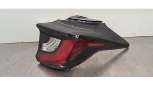 Używane Tylne swiatlo pozycyjne prawe Toyota Yaris IV (P21/PA1/PH1) 1.5 12V Hybrid 115 Cena € 266,20 Z VAT oferowane przez Autohandel Didier