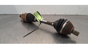 Gebruikte Steekas links-voor Audi A3 Sportback (8YA) 2.0 35 TDI 16V Prijs € 199,65 Inclusief btw aangeboden door Autohandel Didier