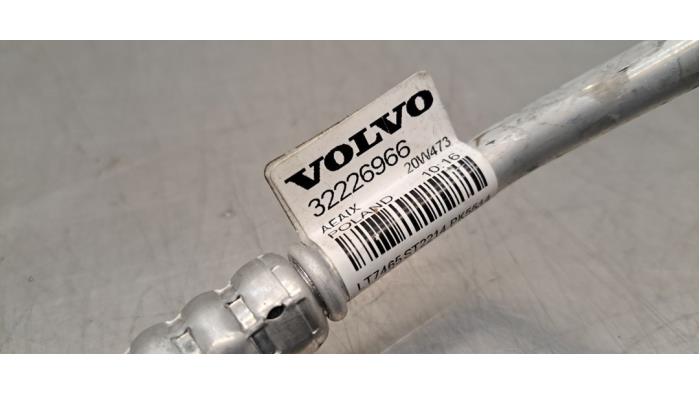 Air conditioning line Volvo XC40 Recharge Twin 78 kWh - 32226966