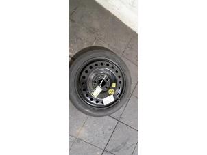 Gebruikte Reservewiel Opel Insignia Sports Tourer 1.6 CDTI 16V Prijs € 66,55 Inclusief btw aangeboden door Autohandel Didier