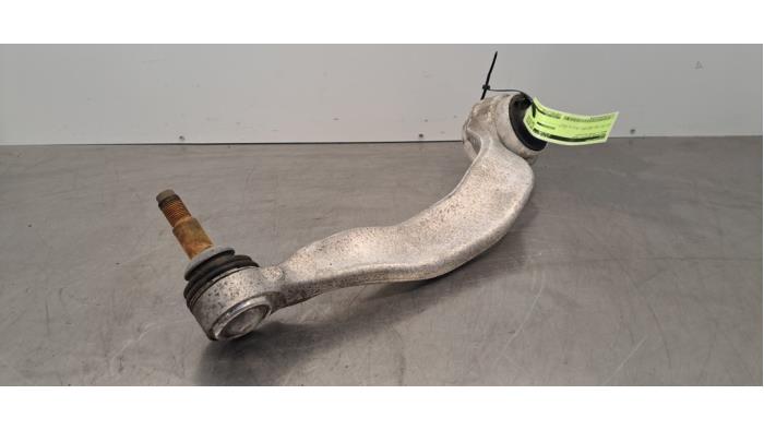 Främre gaffelben, höger från en BMW 7 serie (G11/12) 740e,Le 2017