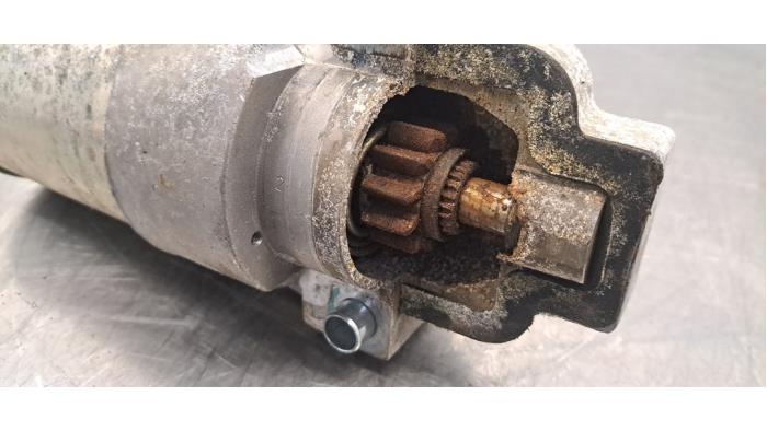 Startmotor från en Ford Ranger 2.0 EcoBlue 16V 4x4 2021